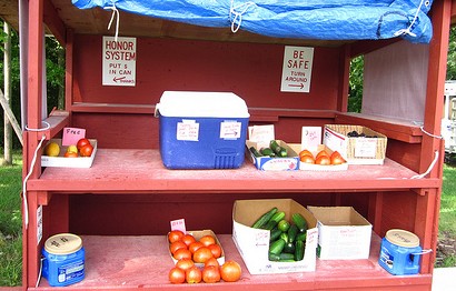 honor system vegetable stand, photo by Allan Gathman